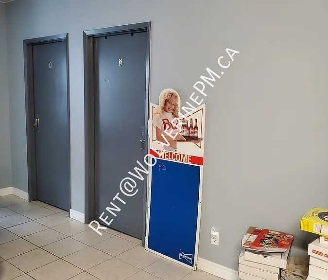 253 Lester St #302 — Photo 32