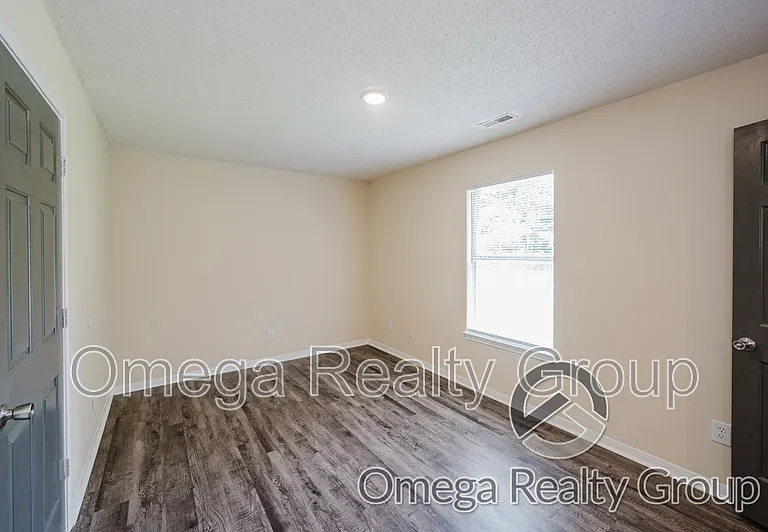 40 Ratliff St #13 — Photo 15