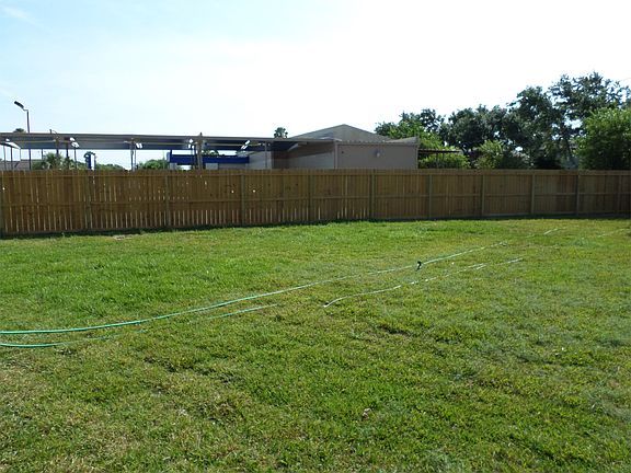3rd image of 4026 Saloumeh Way
