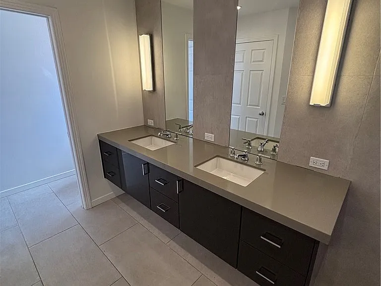 5200 White Oak Ave #36 — Photo 20