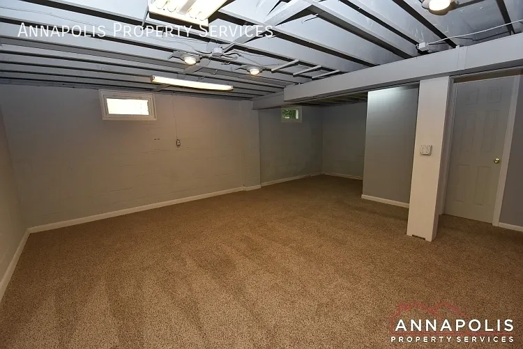 757 Warren Dr — Photo 9