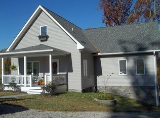 537 Smith Creek Dr, Boydton, VA 23917