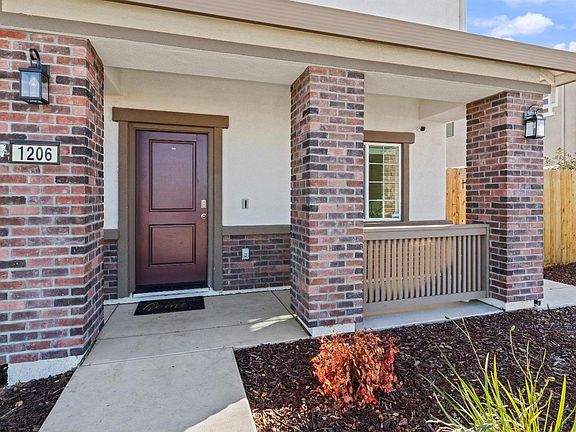 4th image of 1206 Moody Slough Road