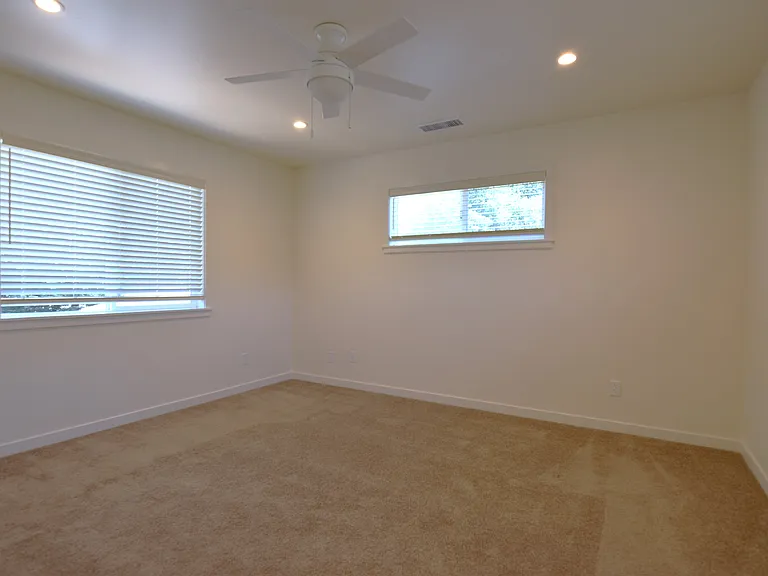 56 Mountain Ave — Photo 7