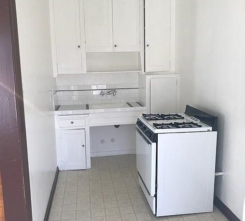 2nd image of 1116 Sartori Ave APT 211