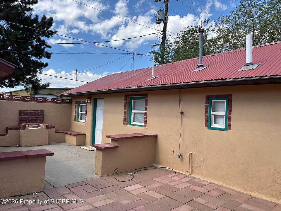 2nd image of 609 W Animas St