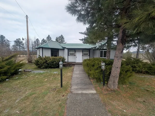 Lakeview Apartments, 324051 Highway 2 #3, Newport, WA 99156