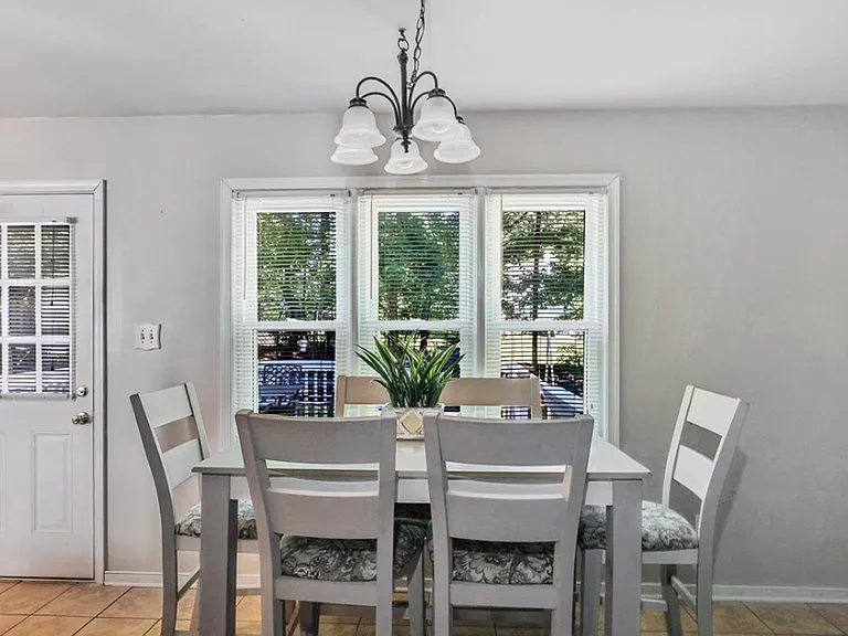 13631 Lucky Debonair Ln — Photo 10