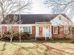 1718 Lauderdale Dr, Henrico, VA 23238