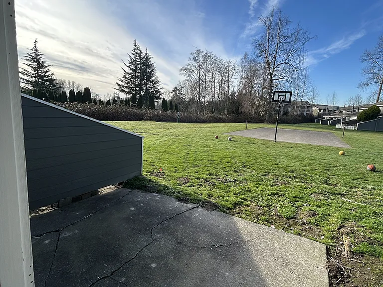 Lake Chalet — Photo 33