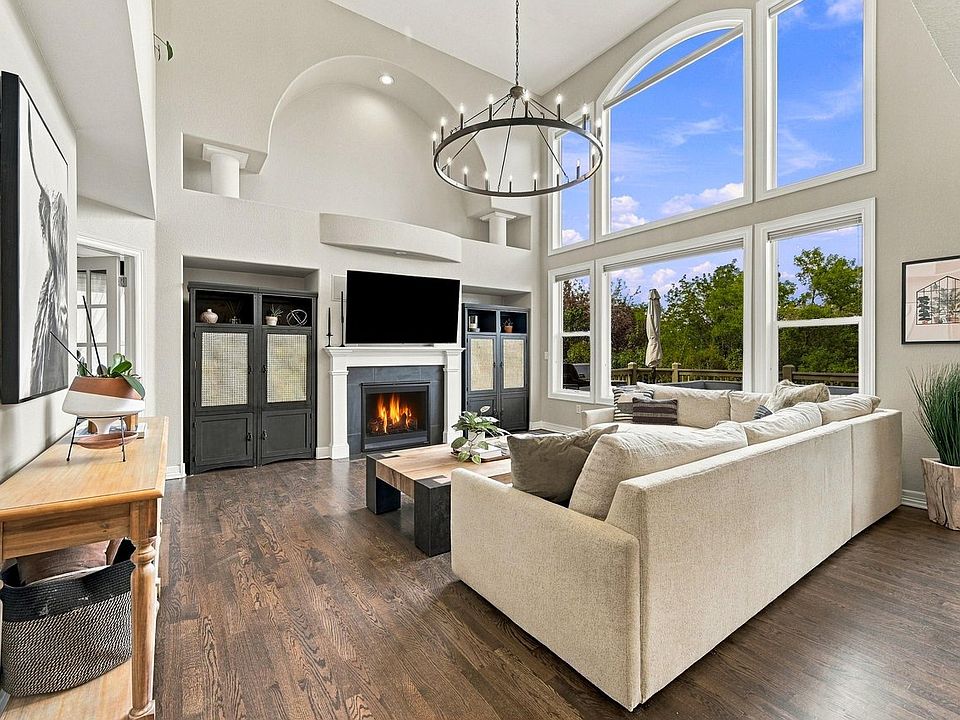 1st image of 2317 Rimrock Cir