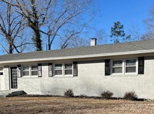 1243 Wendover Ave, Albemarle, NC 28001