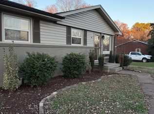 46 Hayes St, Clarksville, TN 37040