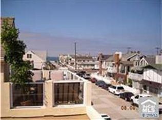 222 1/2 30th St #2, Newport Beach, CA 92663