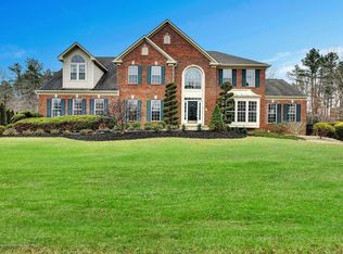 1 Reagan Dr, Jackson, NJ 08527