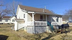 2nd image of 211 Munger St