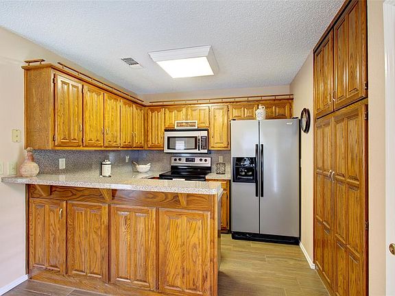 5th image of 2801 Inniswood Cir