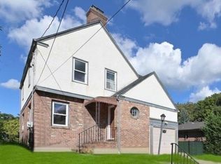 8515 Kent St, Jamaica, NY 11432