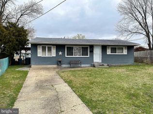 31 Avon Pl, Maple Shade, NJ 08052