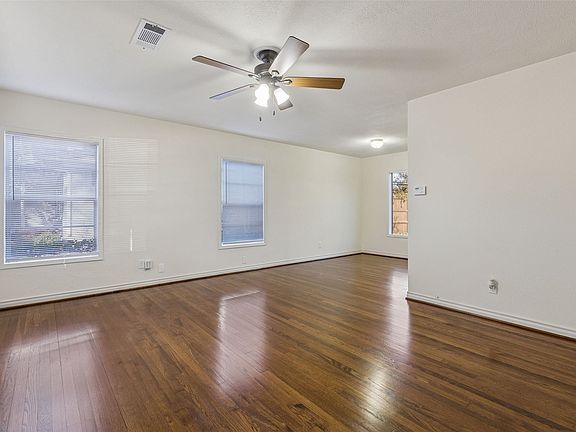3rd image of 6341 Sudbury Dr