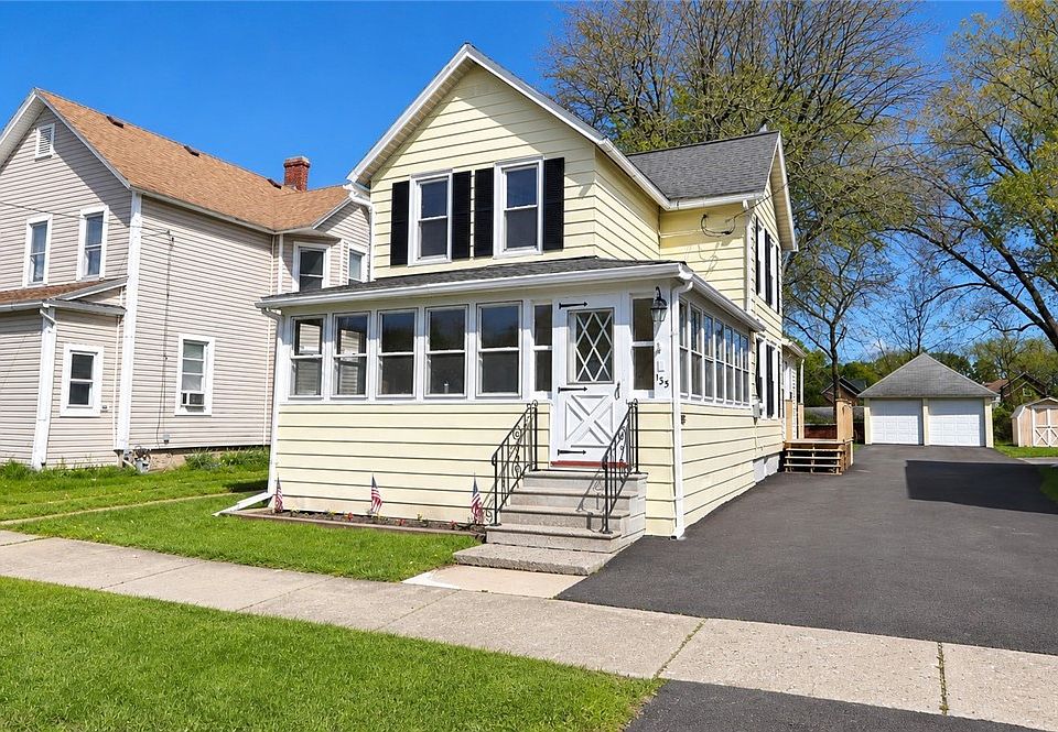 1st image of 135 Andes Ave