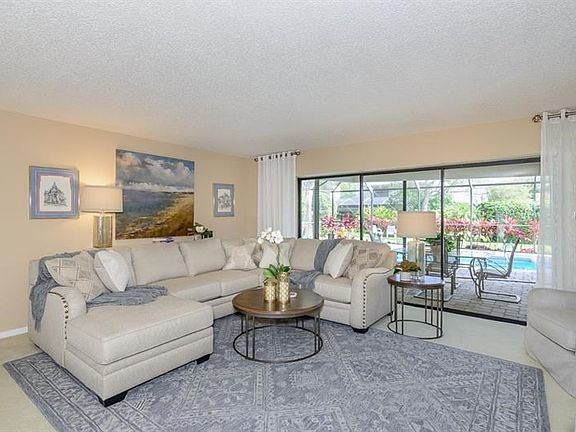 5th image of 2951 Hadleigh Ct