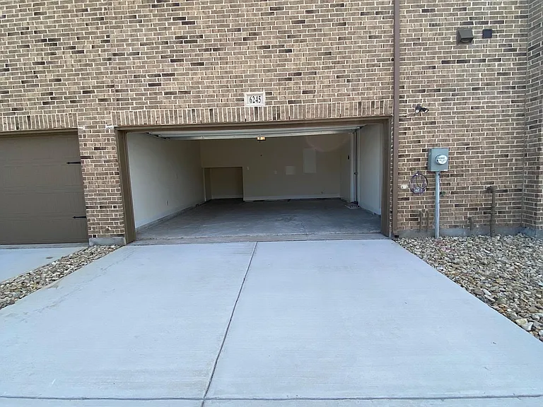 6245 Rainbow Valley Pl — Photo 20