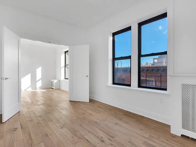 68 Montague St #5D — Photo 6