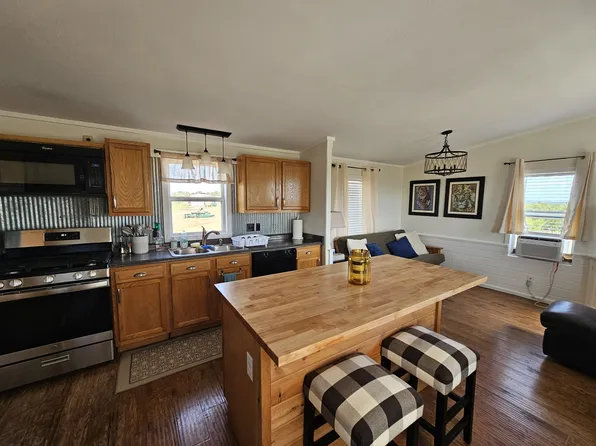 23997 State Highway 76 #1, Bradleyville, MO 65614