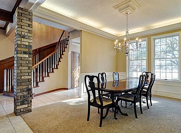 3rd image of 3519 Estates Dr