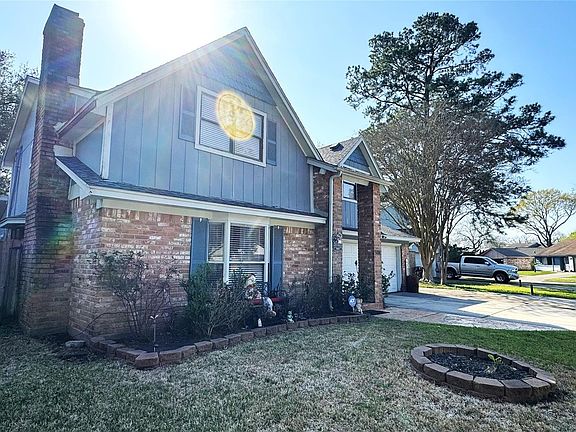 2nd image of 24015 Spring Briar Ln