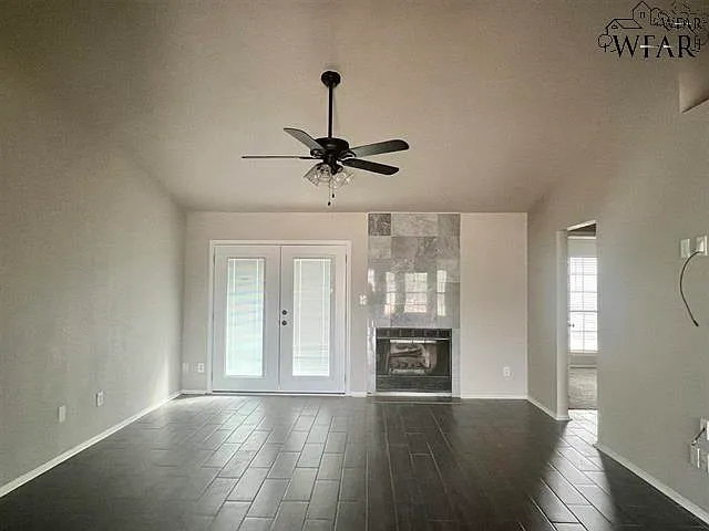 4 White Rock Ct — Photo 2