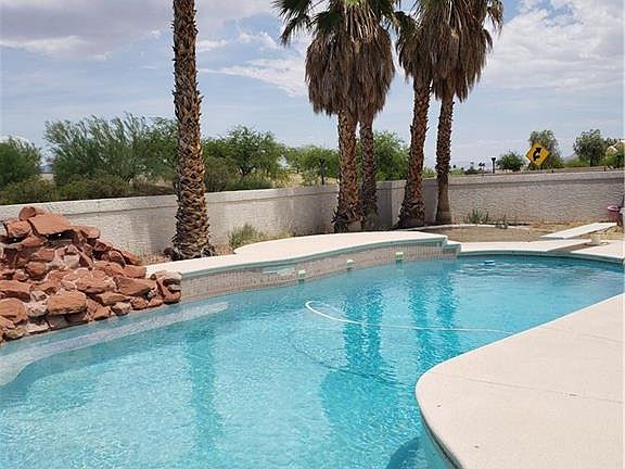 3rd image of 5140 Camino Del Santo Pkwy