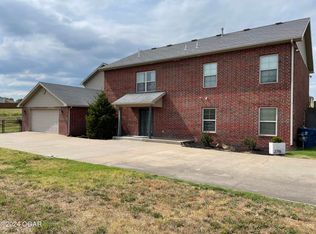 2716 S Adele Ave, Joplin, MO 64804