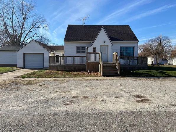 122 3rd St, Fontanelle, IA 50846