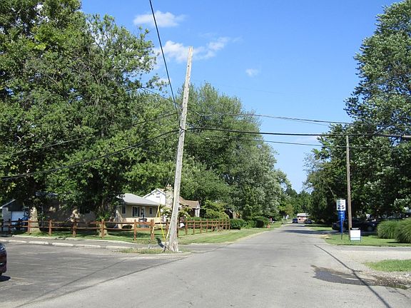5th image of 2150 Lamont Ave