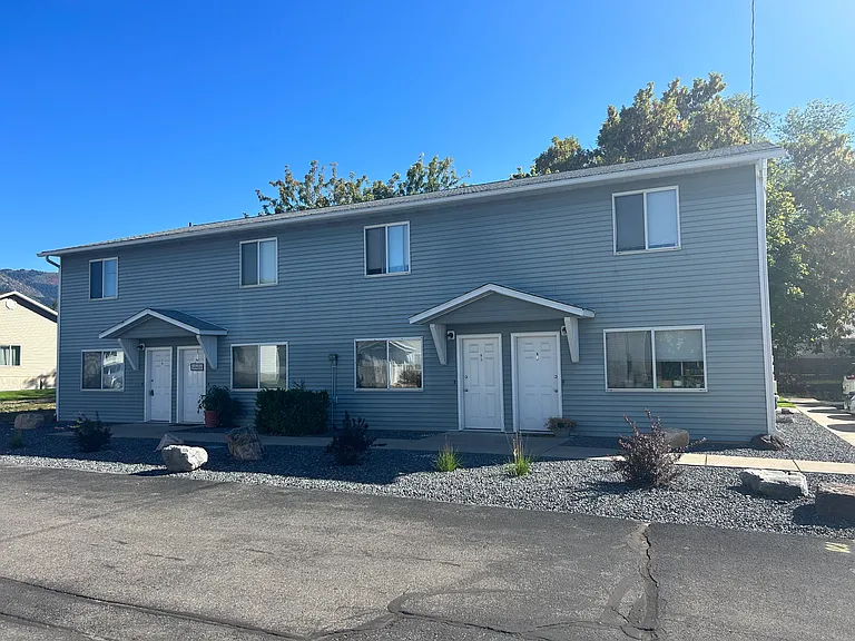 554 N 200 W — Photo 1
