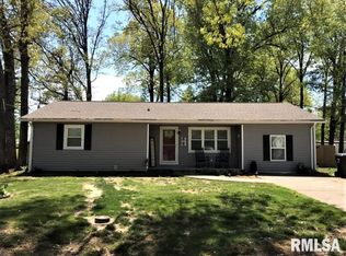 406 E 9th St, Brookport, IL 62910