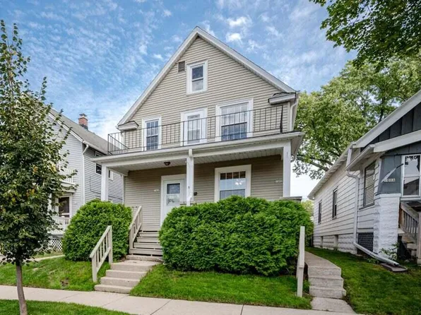 1000 South 74th STREET #1002, West Allis, WI 53214