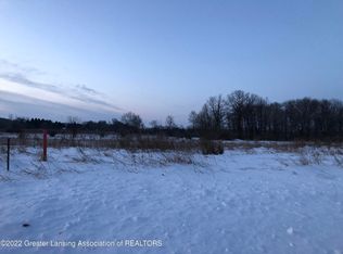 2725 Boulder Creek Dr, Saint Johns, MI 48879
