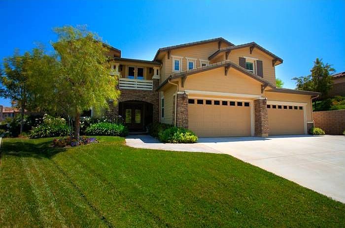 1st image of 2091 Goldenbush Dr