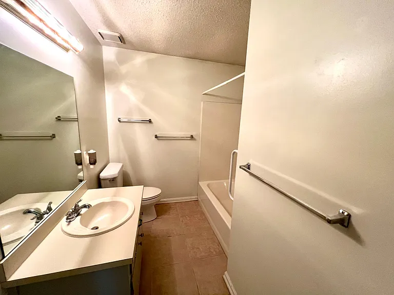 4868 Cold Creek Ln — Photo 18