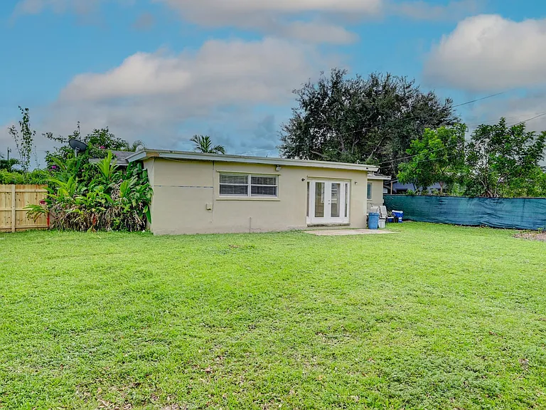 3919 Grant St — Photo 30