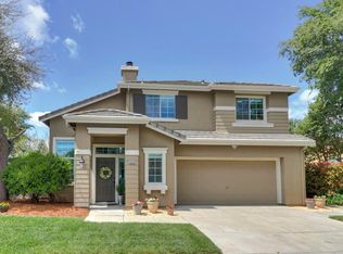 9518 Portside Ln, Elk Grove, CA 95758