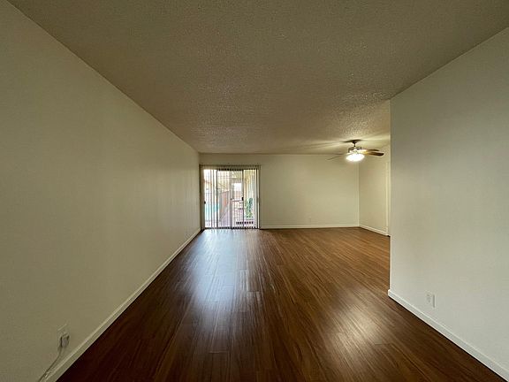4th image of 18 S Marguerita Ave APT 5