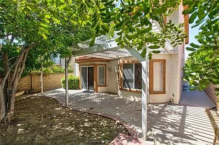 12022 Falcon Crest Way — Photo 40