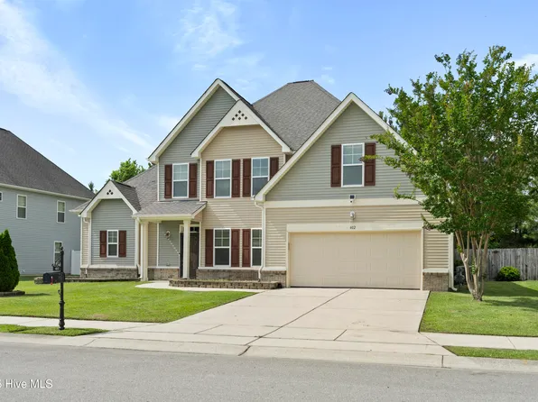 402 Walkens Woods Lane, Jacksonville, NC 28546