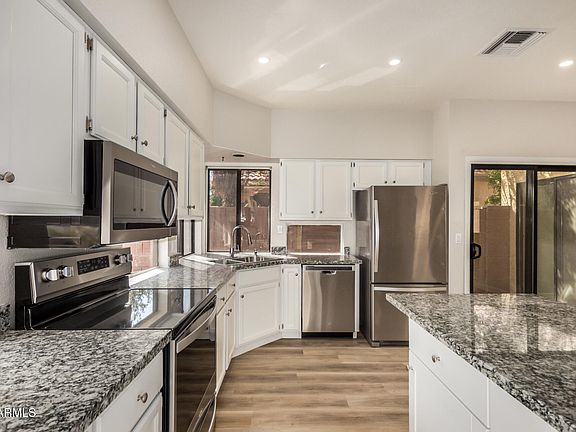 5th image of 4573 W IVANHOE Street