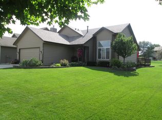 4394 Braddock Trl, Eagan, MN 55123