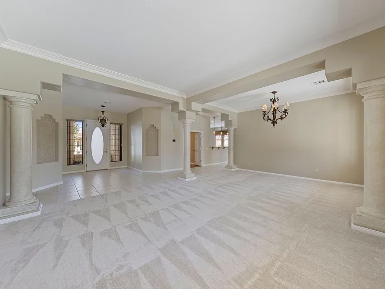 10221 Angel Peak Ct — Photo 10